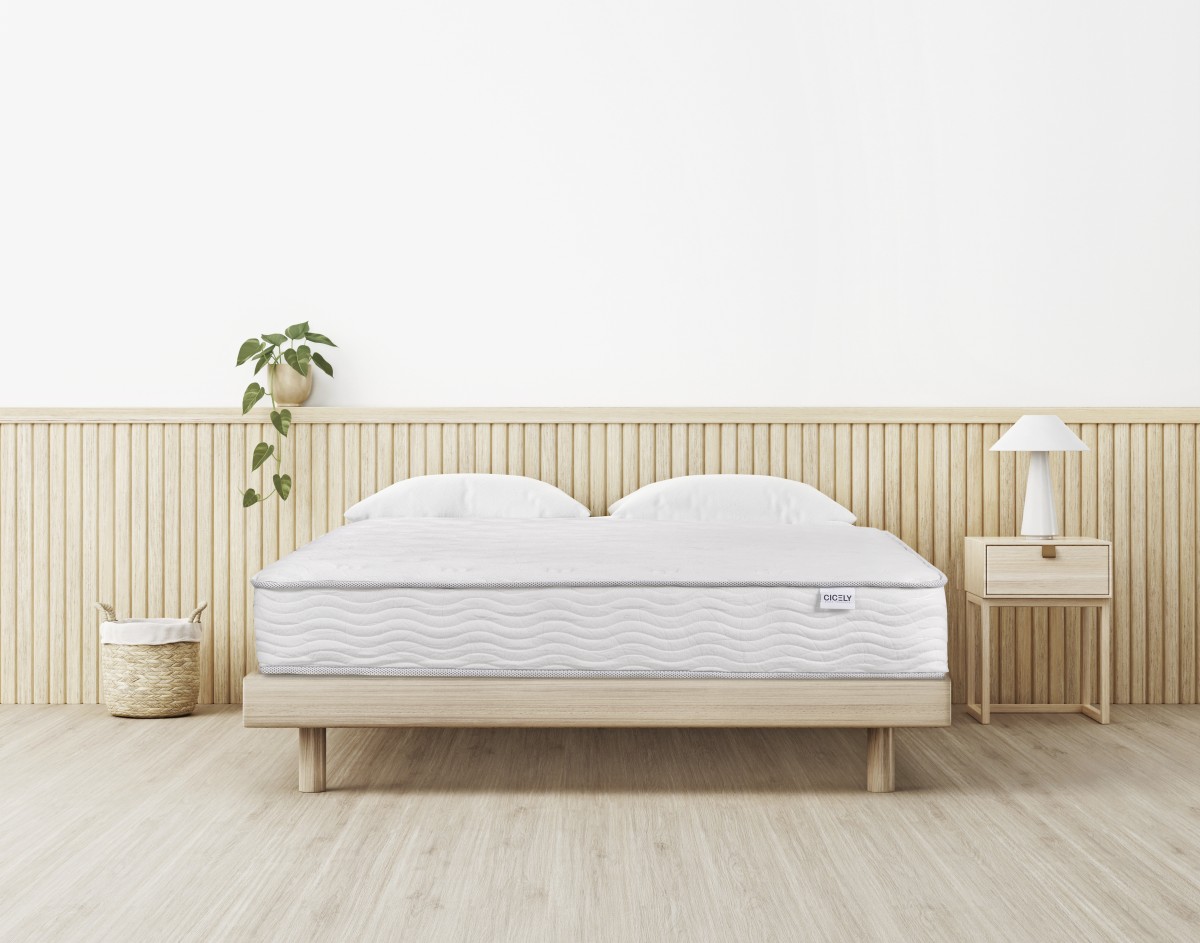 8″ full mattress