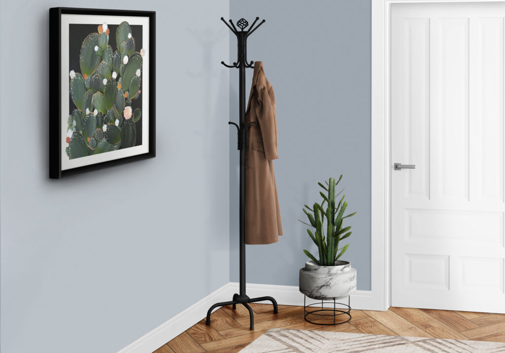 Black metal coat rack