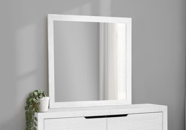 White wall mirror finish bedroom set