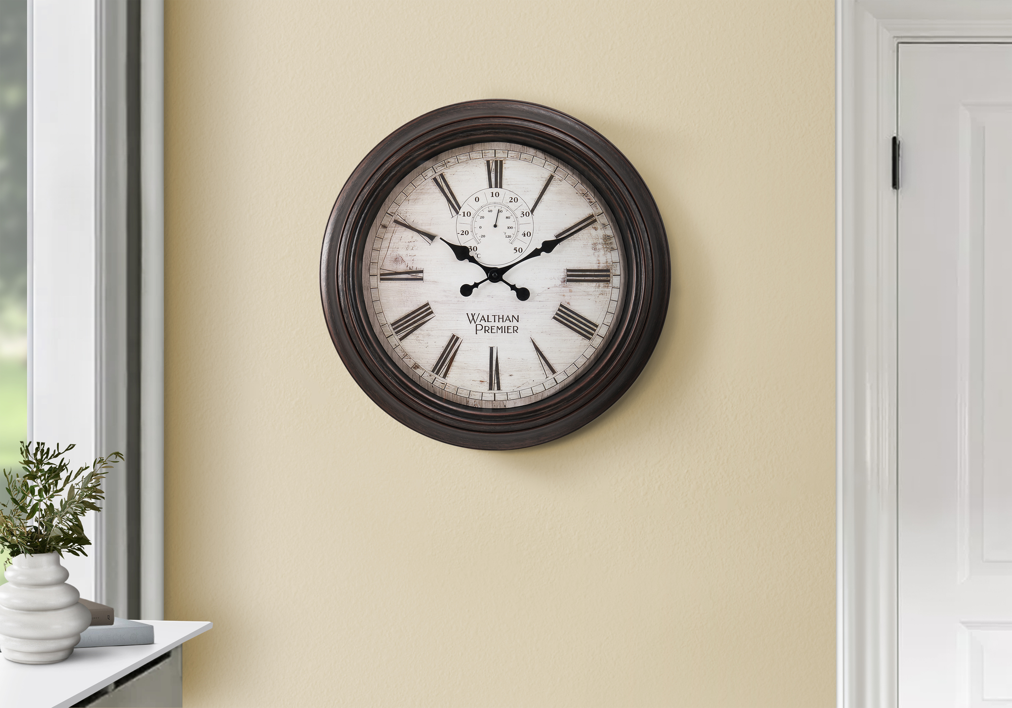 Clocks, 20″ Round, Wall Clock, Brown, Transitional