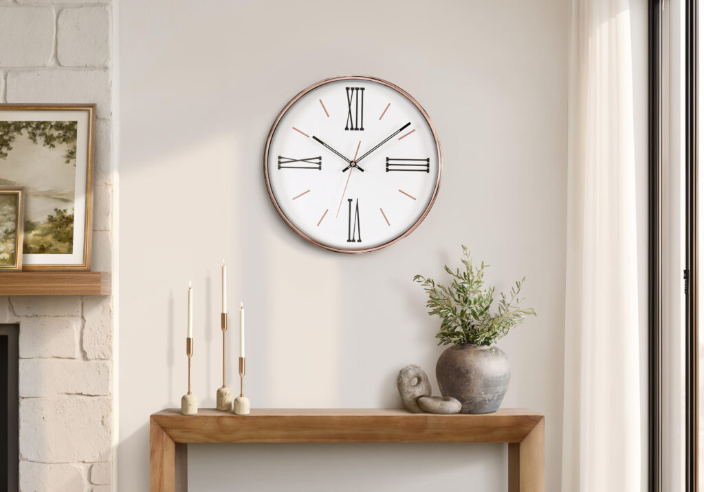 Clocks, 14″ Round, Wall Clock, Gold Frame, Transitional