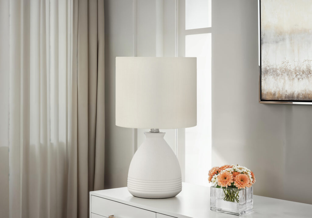 Lighting, 17″H, Table Lamp, Cream Ceramic, Ivory / Cream Shade, Modern