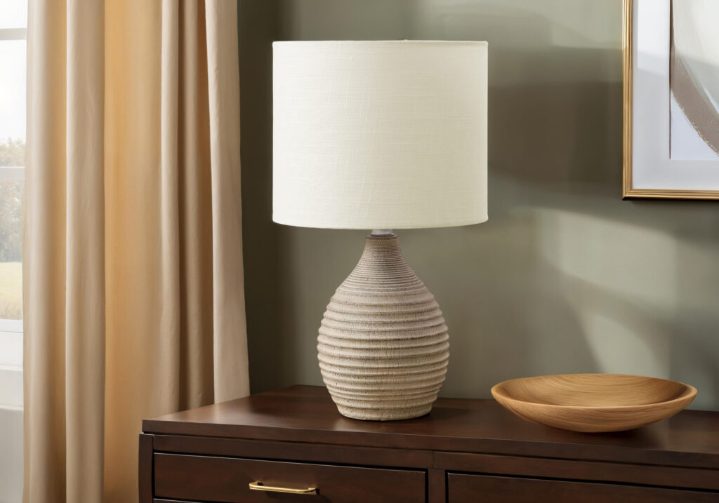 Lighting, 17″H, Table Lamp, Brown Resin, Ivory / Cream Shade, Contemporary, Modern